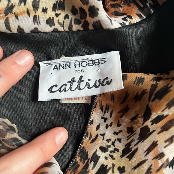 Leopard Print Jumpsuit - Picture 4 of 6